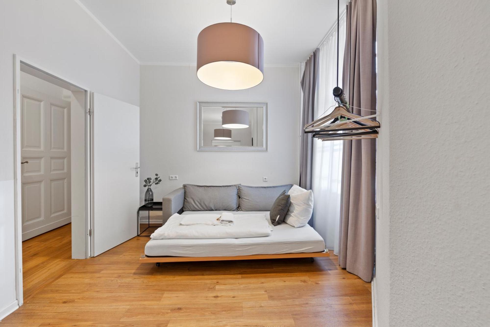 Primeflats - Big Family Apartment Schoeneberg Берлин Экстерьер фото