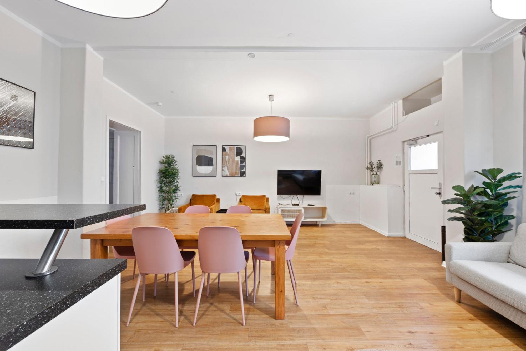 Primeflats - Big Family Apartment Schoeneberg Берлин Экстерьер фото